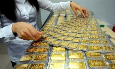 Sau khi NHNN đấu thầu vàng miếng thị trường vàng có hạ nhiệt?