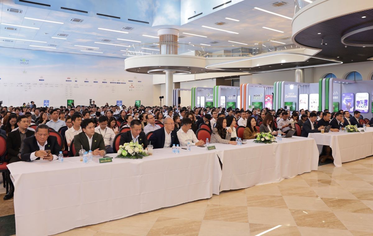 HỘI THẢO NHÂN TÀI NOVAGROUP LẦN 2: KHẲNG ĐỊNH SỨC HÚT VÀ CƠ HỘI NGHỀ NGHIỆP TẠI TẬP ĐOÀN ĐA NGÀNH HÀNG ĐẦU VIỆT NAM